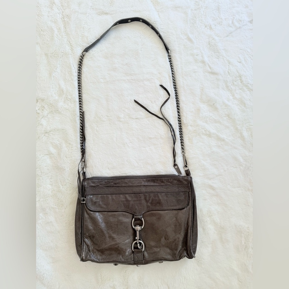 REBECCA MINKOFF Mac Daddy Crossbody Bag Grey Taupe Leather Chain Strap